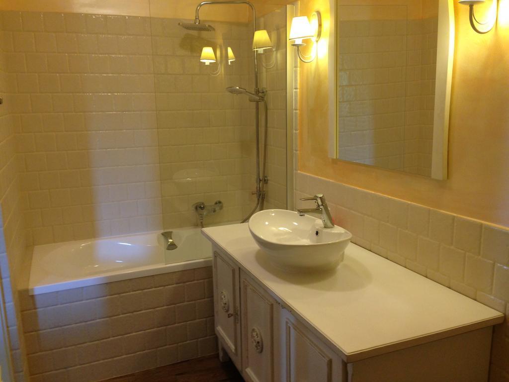 Hotel&Restauracja Zlote Runo Gora Kalwaria Ngoại thất bức ảnh
